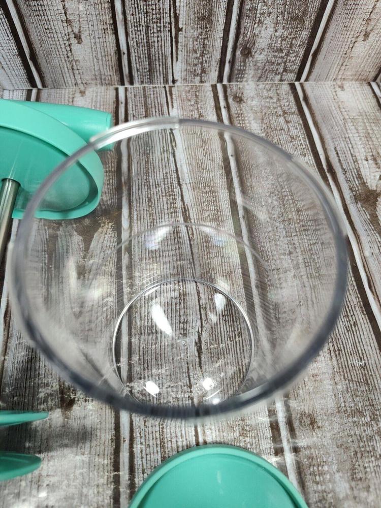 Pampered Chef Whipped Cream Maker Handheld DIY Whipping Cream Dispenser Non-Slip - Picture 10 of 10